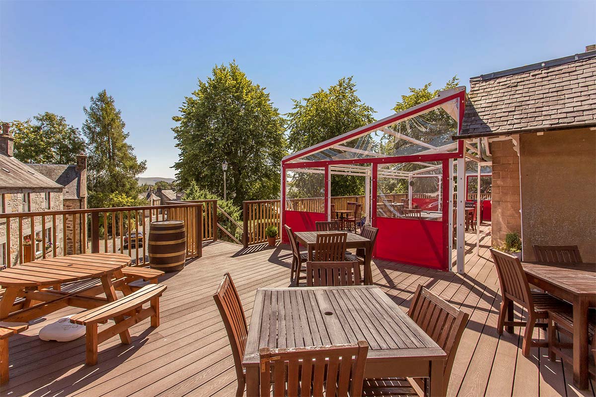 Decking area at The Gordon Arms