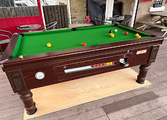 Pool table at The Gordon Arms.